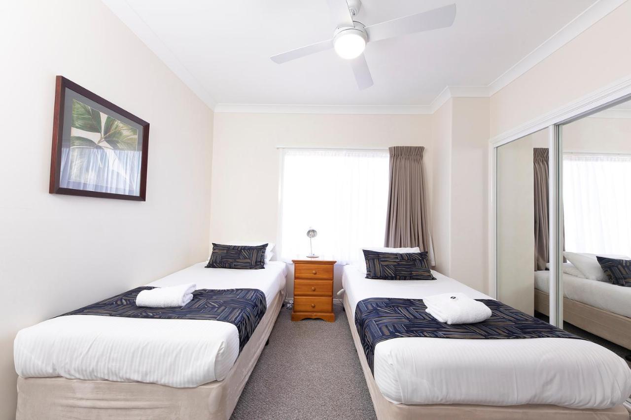 Meridian Beachside Apartments Old Bar Esterno foto